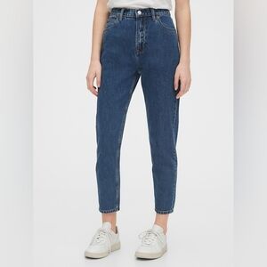 Gap 100% Cotton High Rise Mom Jeans Size 27 28 Dark Wash Indigo Tapered Leg